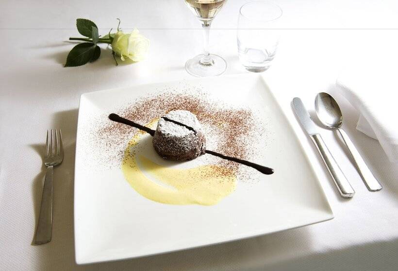 Отель Unaway Imperial Beach