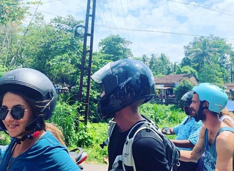 호텔 Cliff & Coral