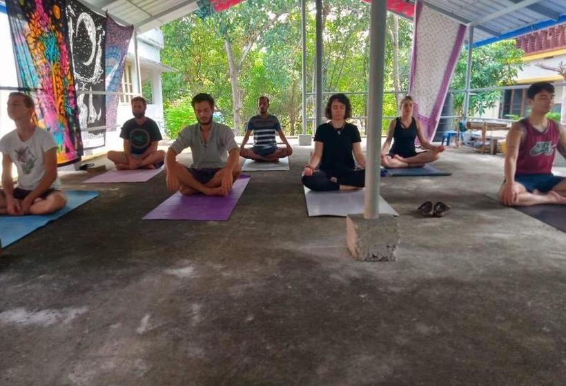 호텔 Cliff & Coral