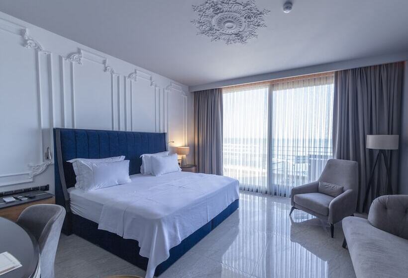 هتل Venn Boutique