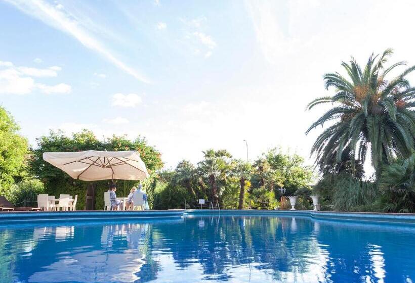 فندق Villa Maremonti