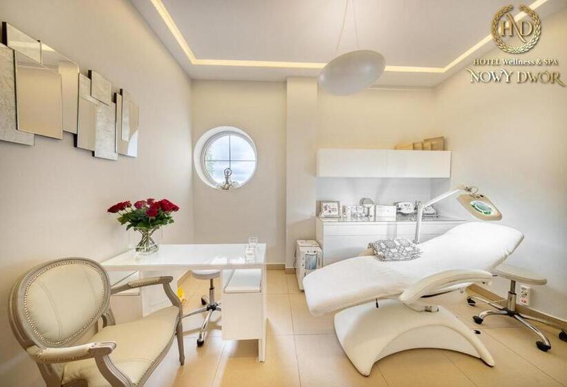 هتل Wellness & Spa Nowy Dwór