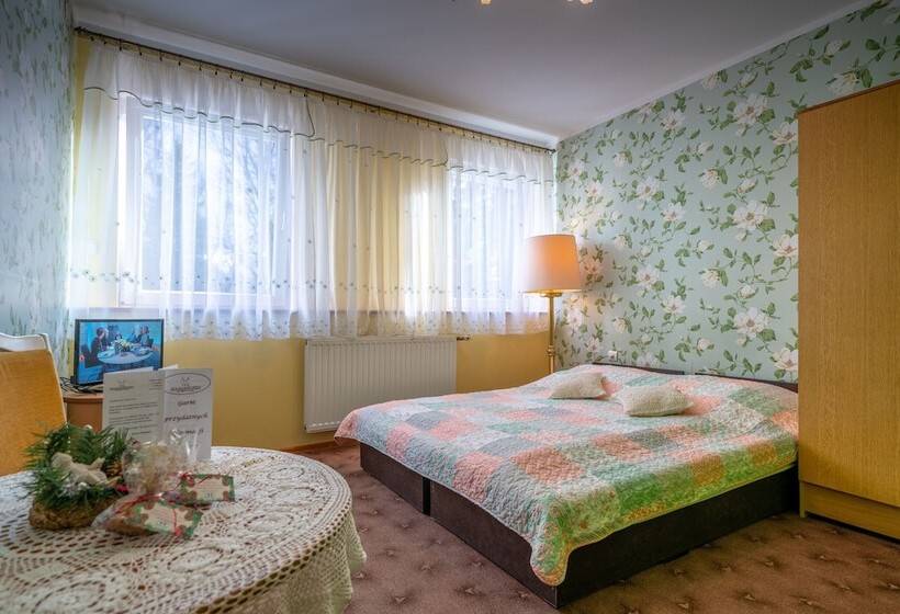 ホテル Zającówka   Idealna Lokalizacja   Leśna Enklawa W Centrum Miasta! Sauna, Masaże, Zabiegi Spa!