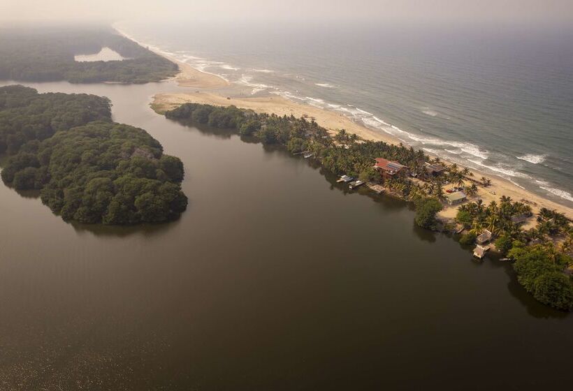 Indura Beach & Golf Resort Curio Collection By Hilton