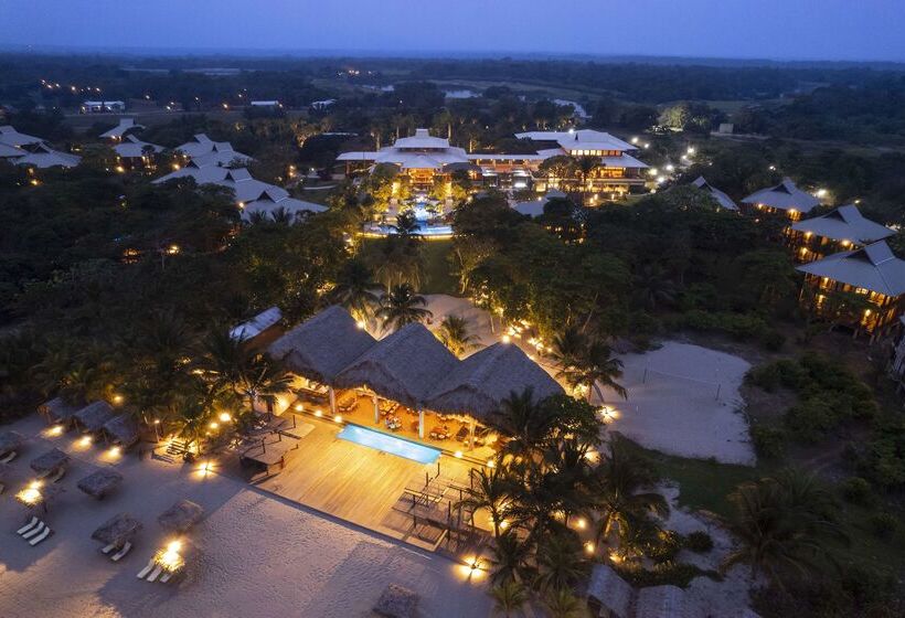Indura Beach & Golf Resort Curio Collection By Hilton
