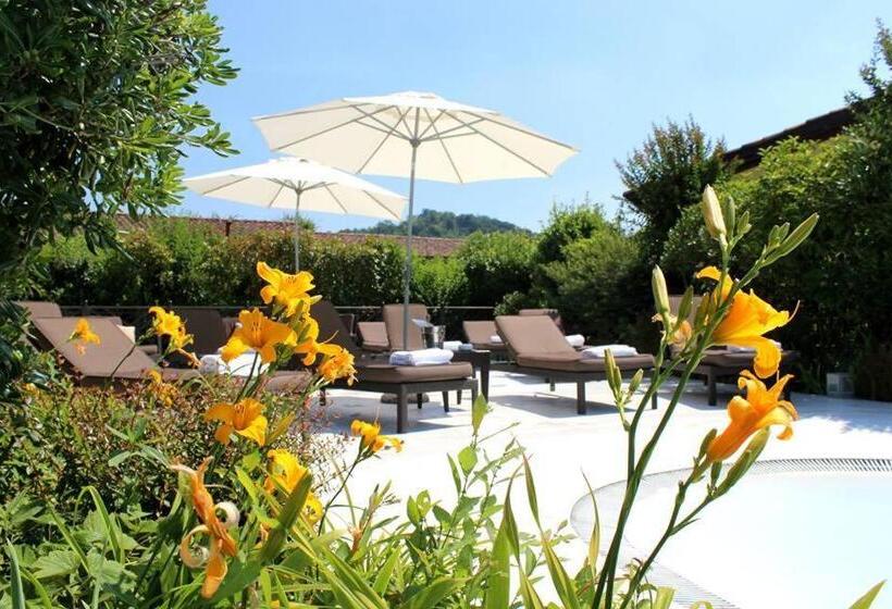 Joia Hotel & Luxury Apartments