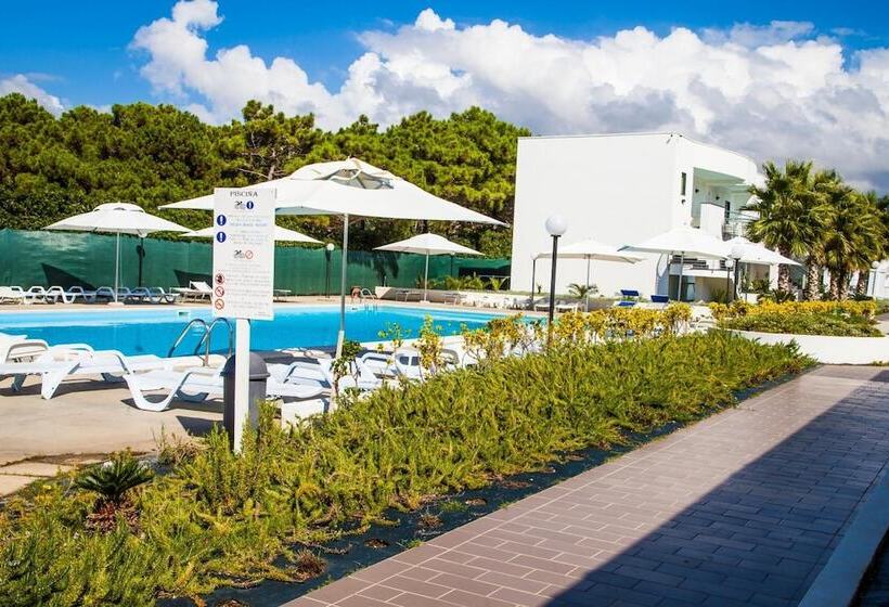 Medea Beach Resort