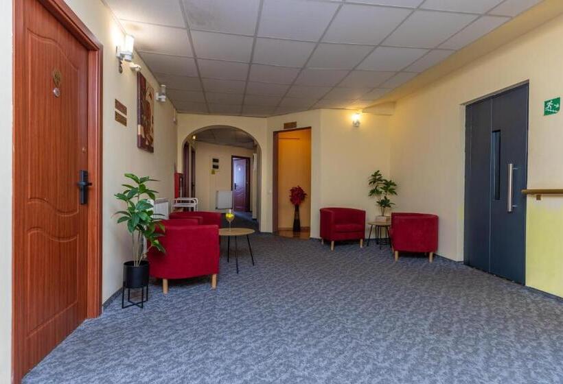 اقامتگاه Sir Gara De Nord