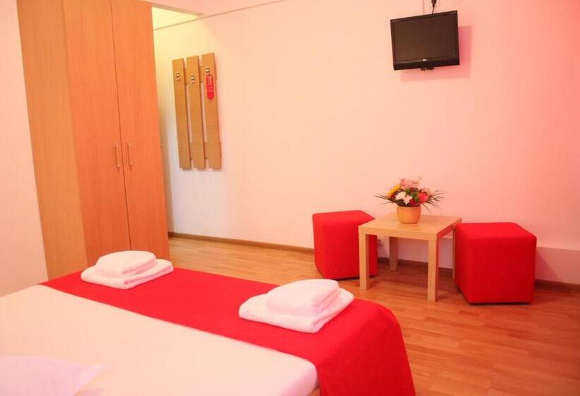 اقامتگاه Sir Gara De Nord