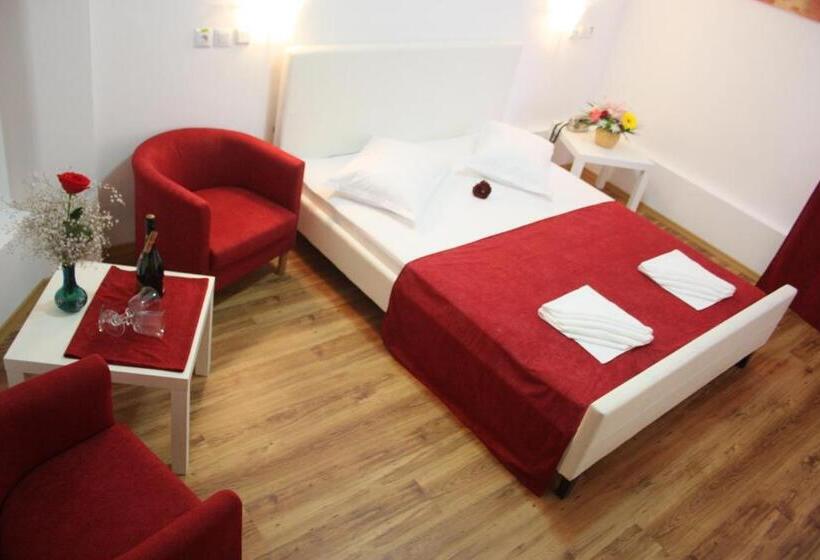 اقامتگاه Sir Gara De Nord