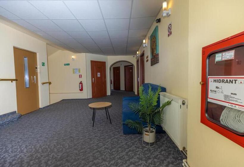 اقامتگاه Sir Gara De Nord