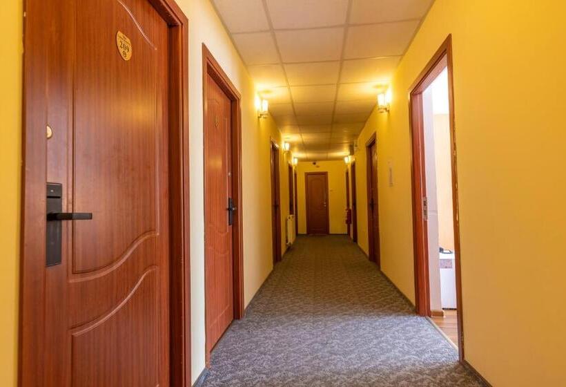 اقامتگاه Sir Gara De Nord