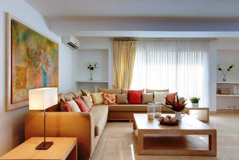 San Diego 974 Suites