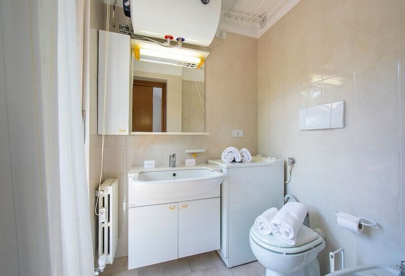 Bramé La Fam 32 Few Steps From Skiing   Happy Rentals