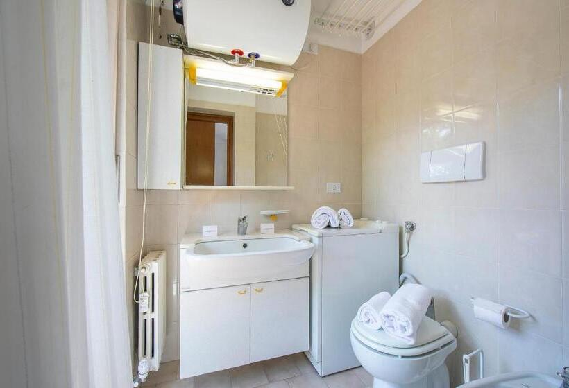 Bramé La Fam 32 Few Steps From Skiing   Happy Rentals