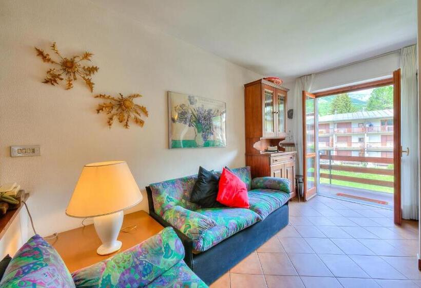 Bramé La Fam 32 Few Steps From Skiing   Happy Rentals