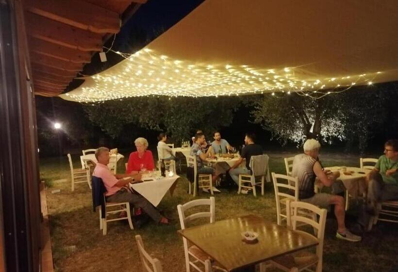 Отель Agriturismo Il Poderetto