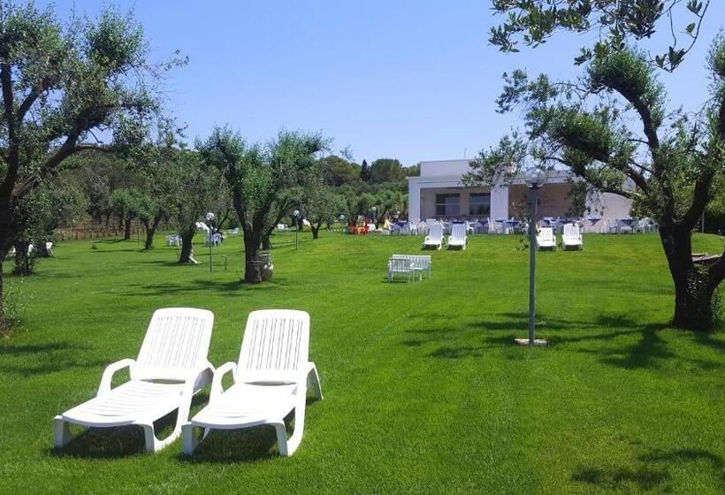 Отель Agriturismo La Rondine