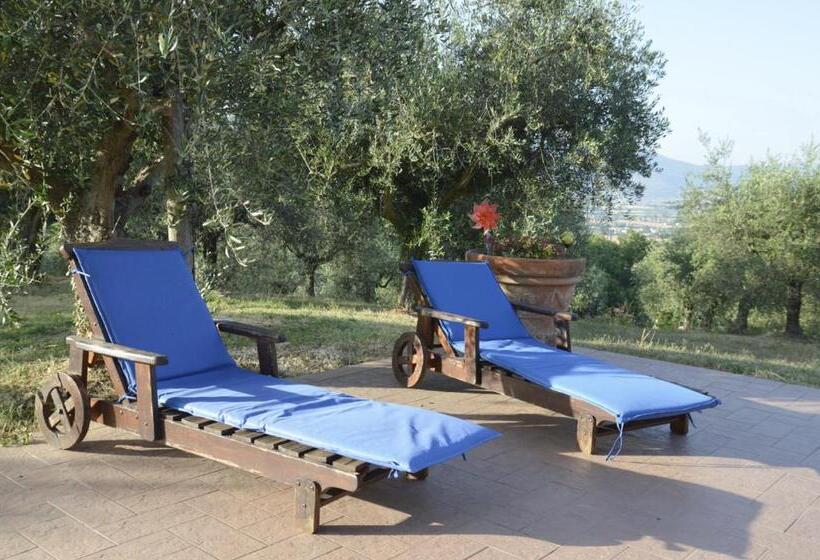 בית מלון כפרי Maestà Delle Quattro Chiavi