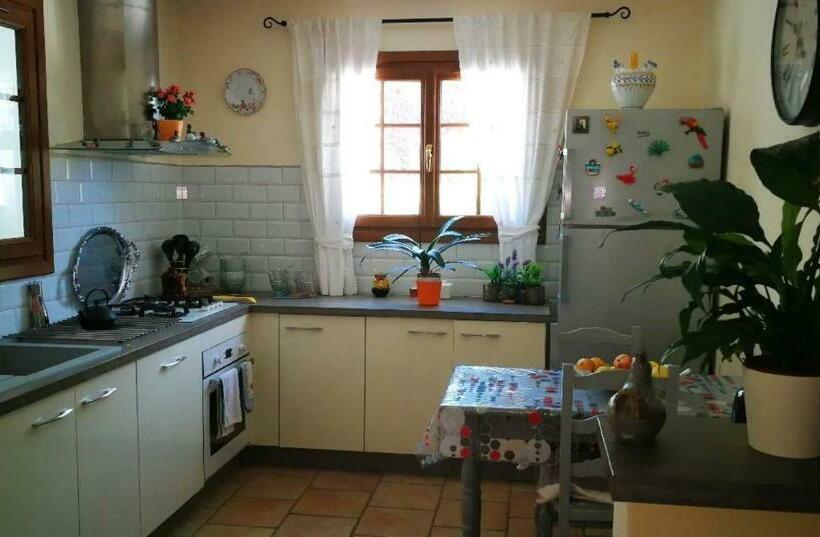 Maison Accueillante Avec Piscine A Forcalqueiret