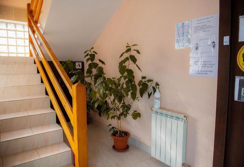 פנסיון Casa Maia