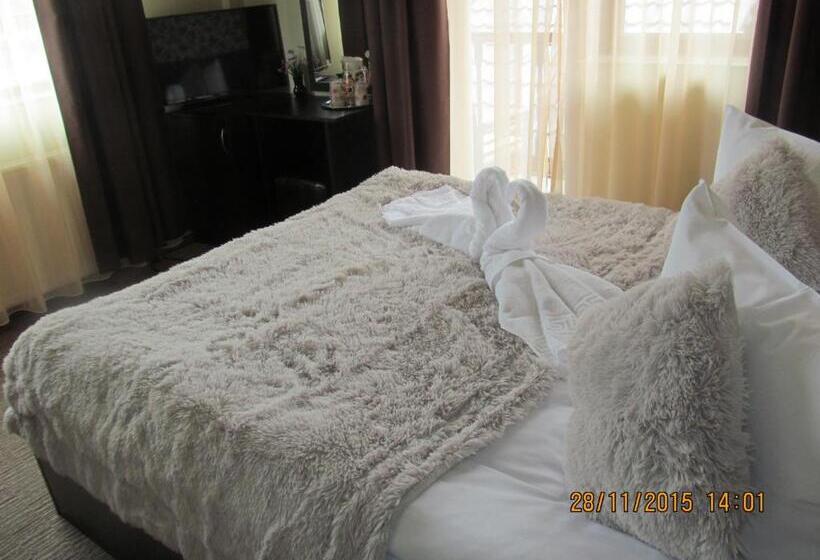 פנסיון Casa Rosca Busteni