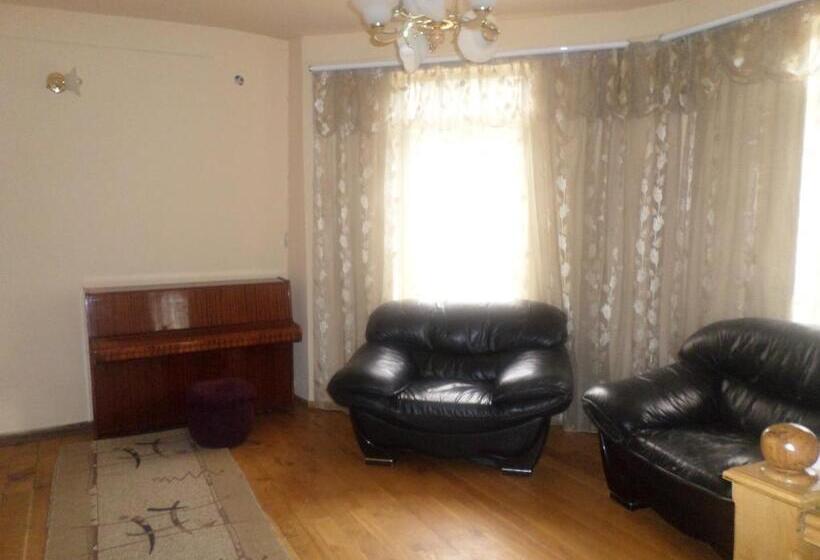 Пансион Guest House Seno