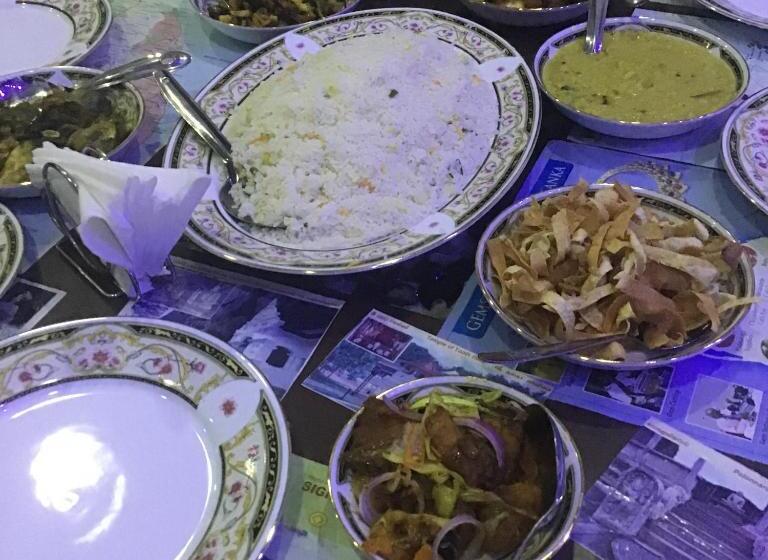 بنسيون Joseph Family Villa