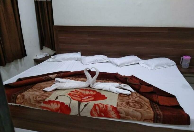 Пансион Sahiba Palace