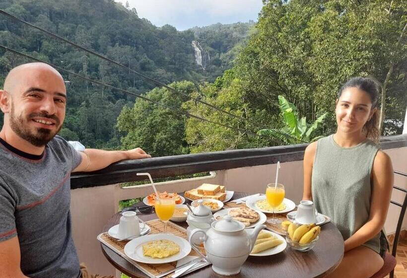 膳宿费 Seven Heaven