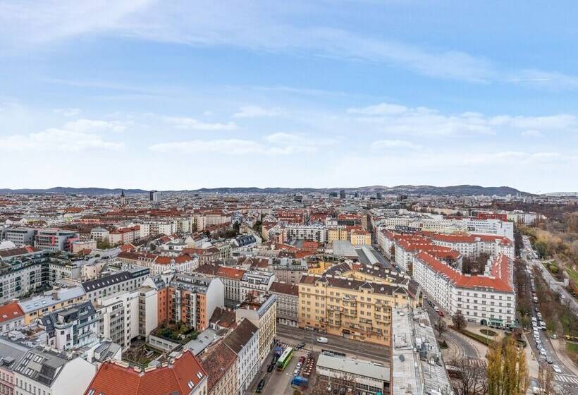 Sky9 Apartments District 3