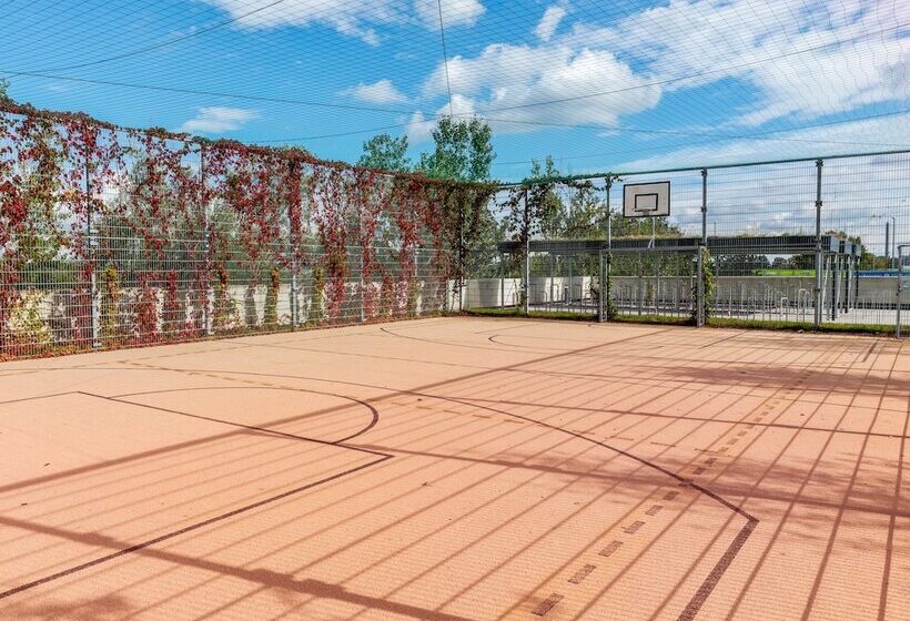 Sky9 Apartments District 3