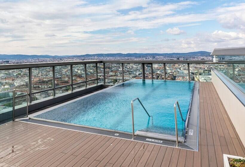 Sky9 Apartments District 3