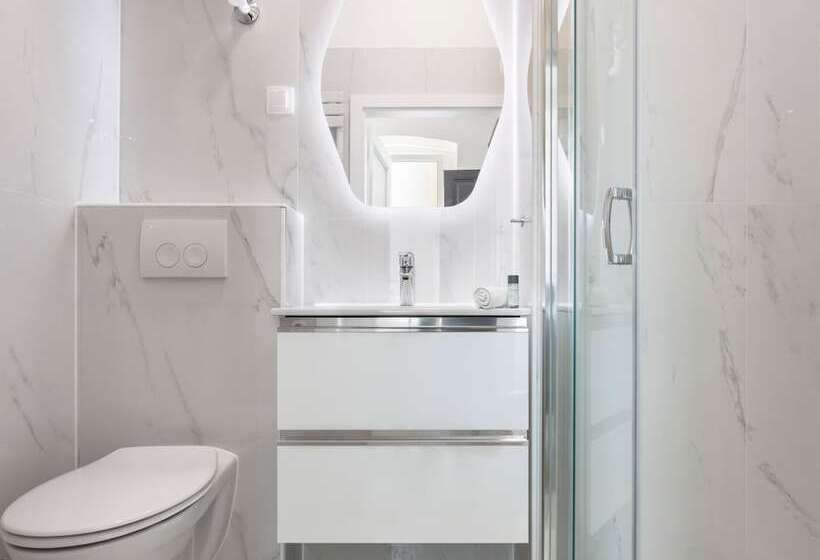 Sky9 Apartments District 3