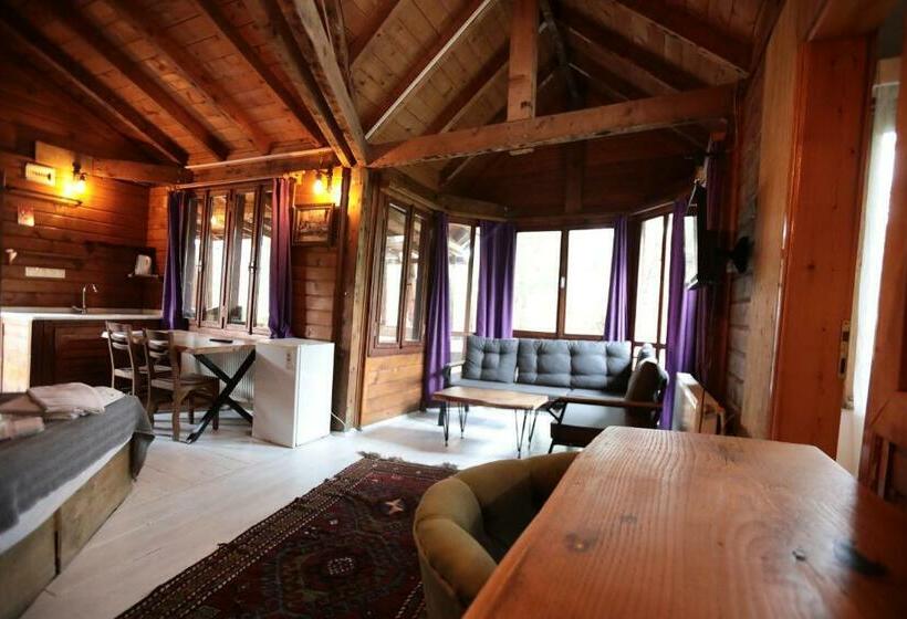 Общежитие Kayserkaya Cottages