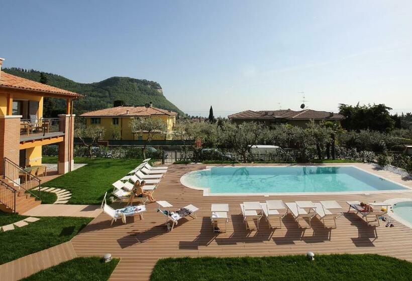 Appartamenti Corte Leonardo