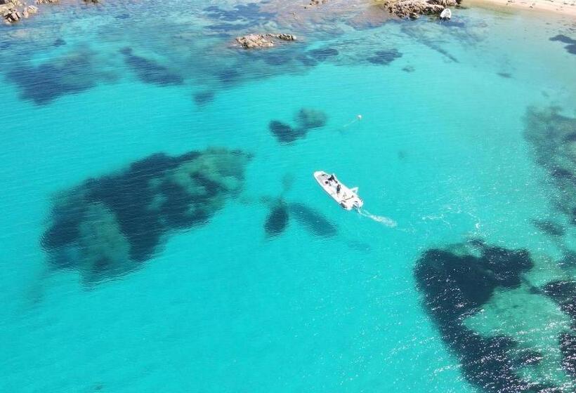 Iss Travel, L Uddastru Panoramic Apartments With Private Outdoor Terrace