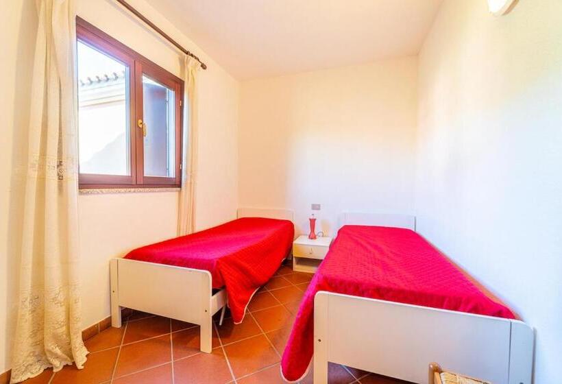 Iss Travel, L Uddastru Panoramic Apartments With Private Outdoor Terrace