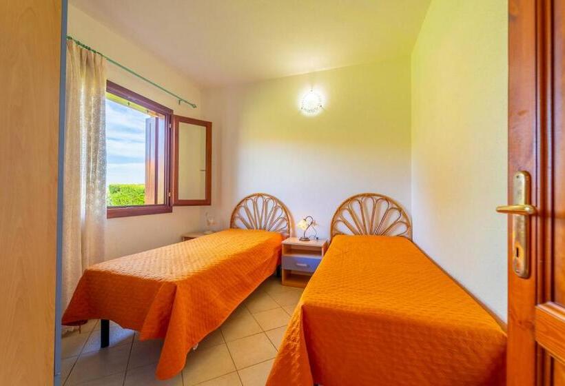 Iss Travel, L Uddastru Panoramic Apartments With Private Outdoor Terrace