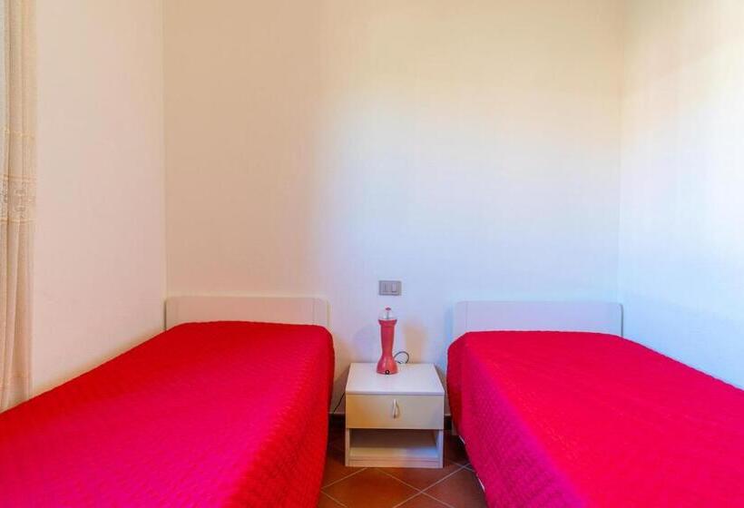 Iss Travel, L Uddastru Panoramic Apartments With Private Outdoor Terrace