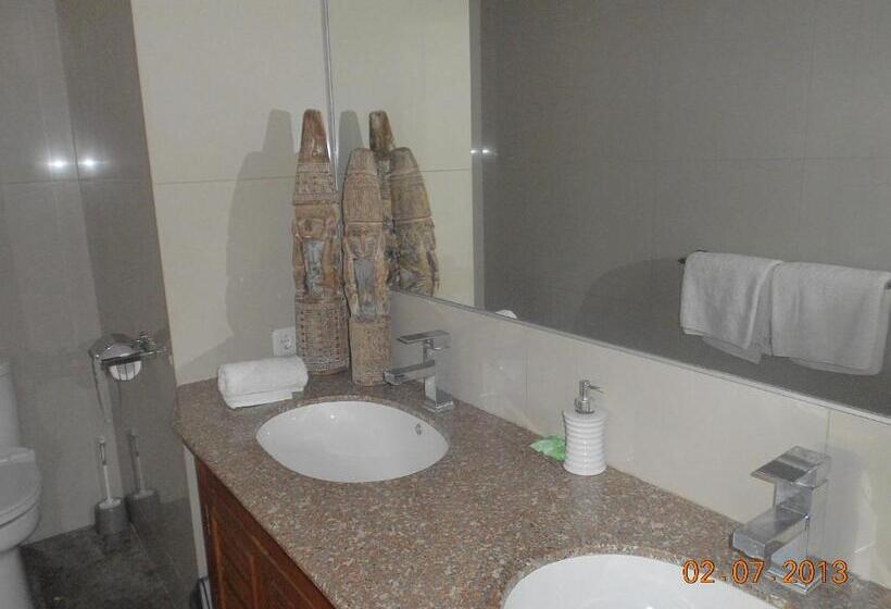 פנסיון Amed Beach Villa