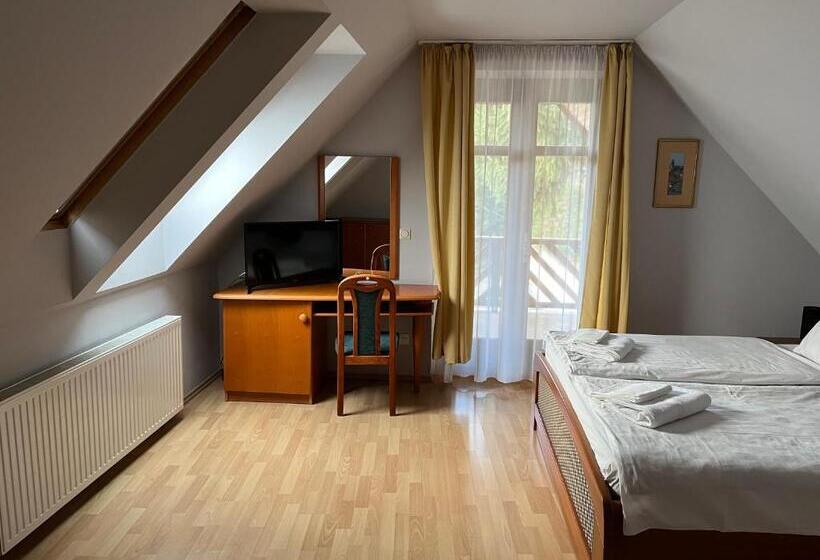 پانسیون Aranykert Vendégház