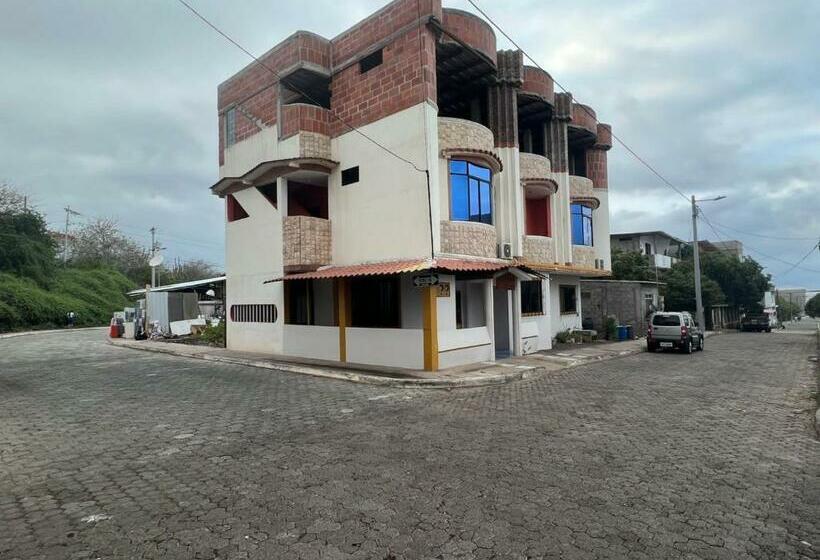 פנסיון Casa De Lewis