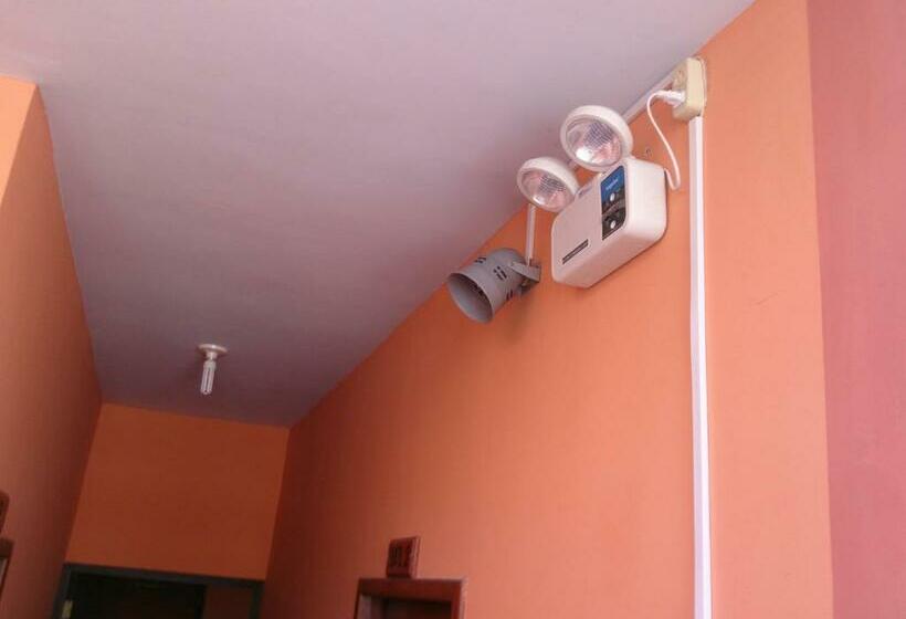 פנסיון Casa De Lewis