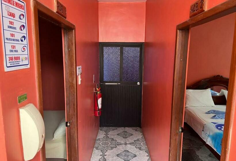 פנסיון Casa De Lewis