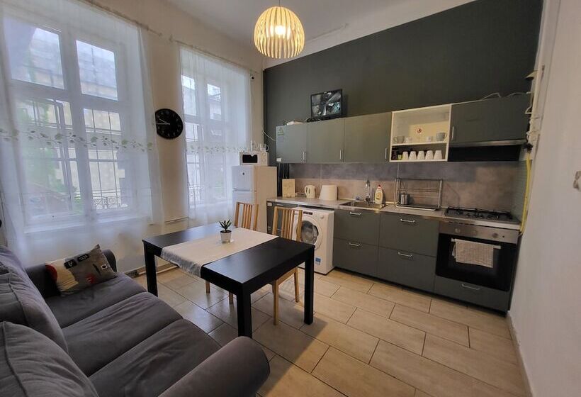 پانسیون Casa Nora