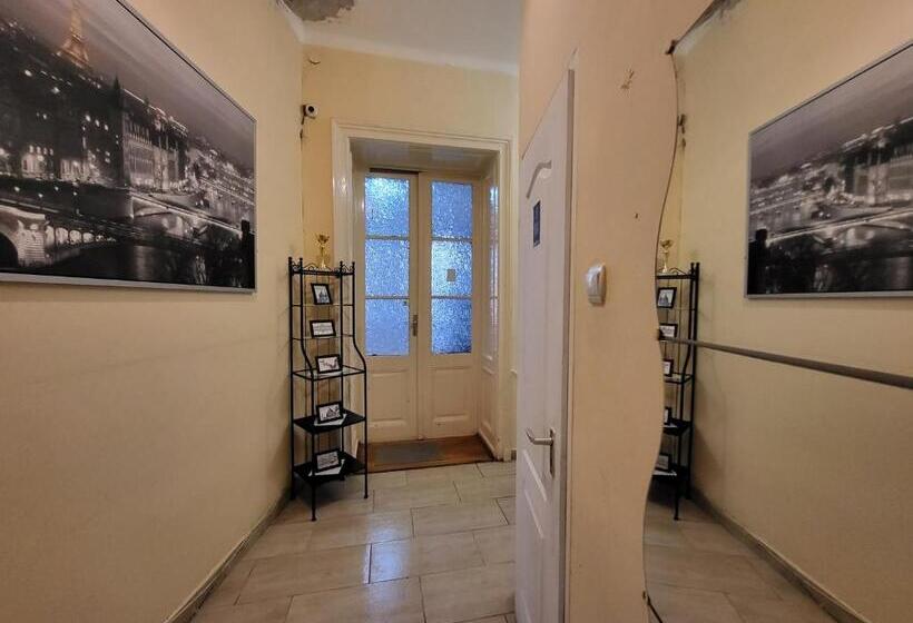 پانسیون Casa Nora