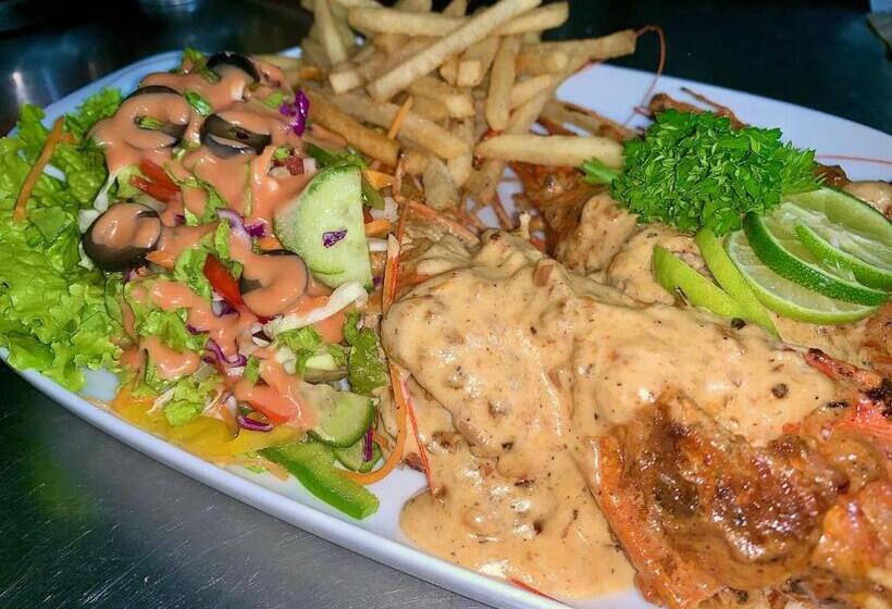 ペンション Fort Dew Guest House