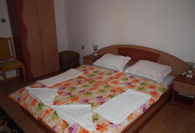 Пансион Keni Guest House