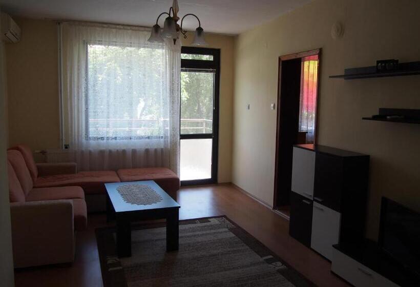 Пансион Keni Guest House